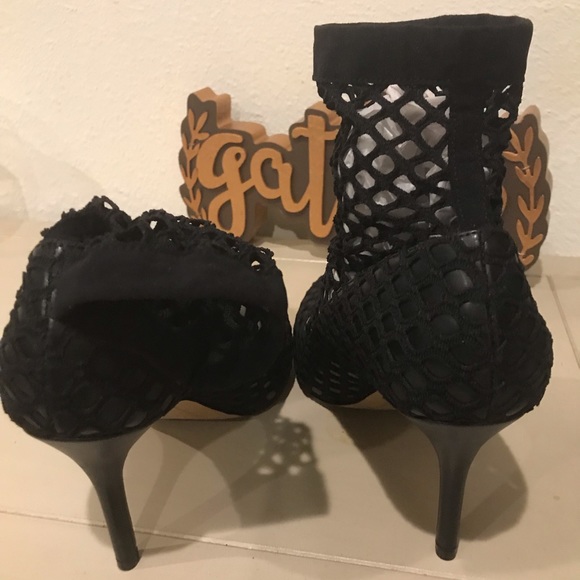 INC Netted pumps - Picture 7 of 8